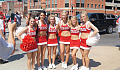 How To Make The Cheerleader Effect Work In Your Favor
